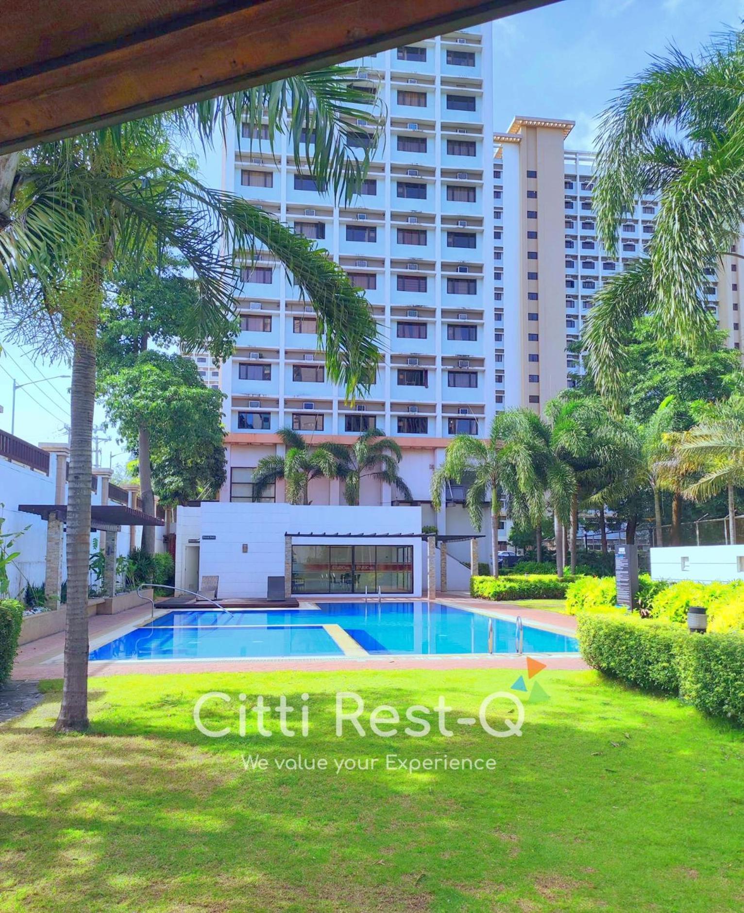 モンテンルパ Cozy Unit With Free Pool, Netflix & Wifi In Alabang Crq3アパートホテル エクステリア 写真