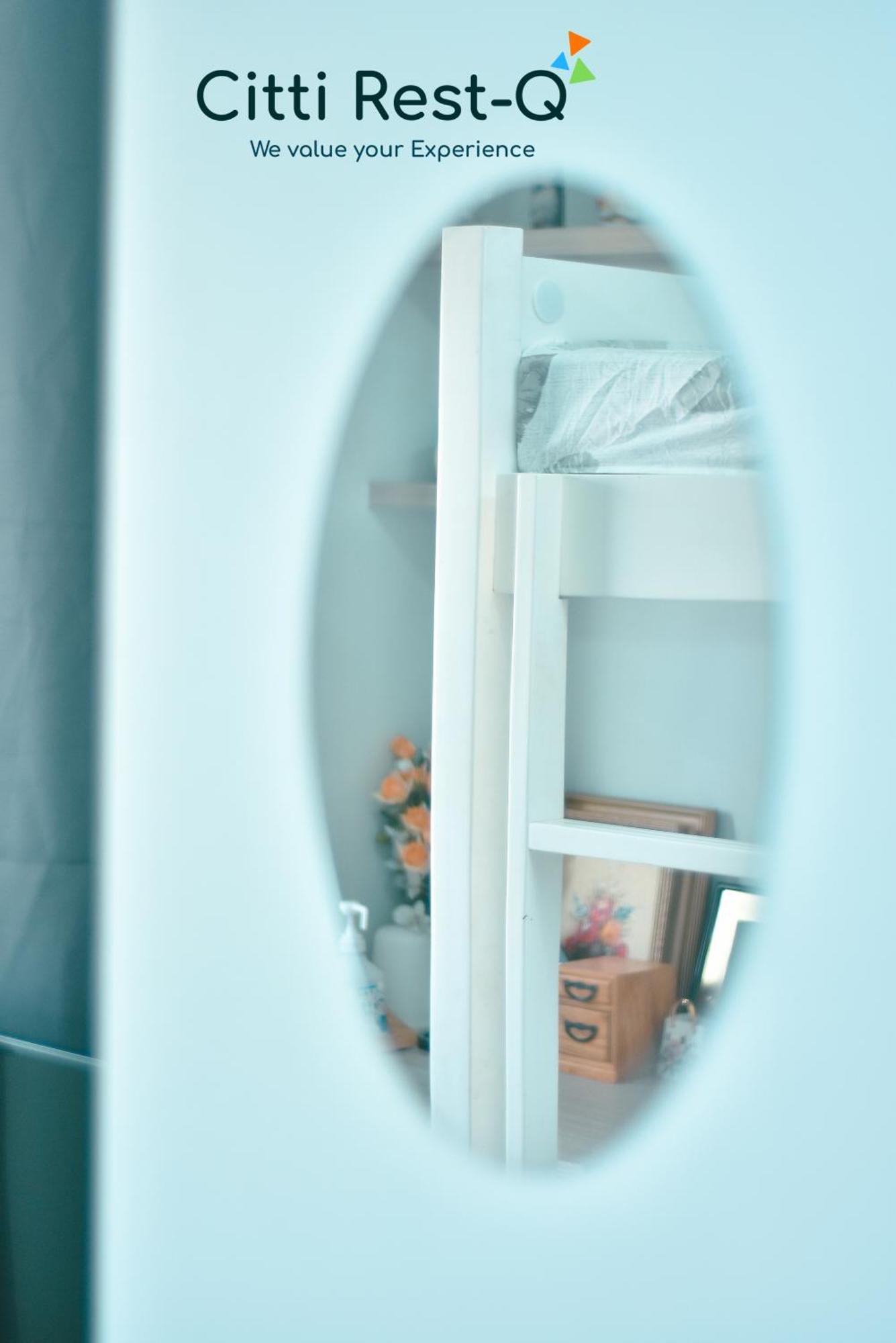 モンテンルパ Cozy Unit With Free Pool, Netflix & Wifi In Alabang Crq3アパートホテル エクステリア 写真